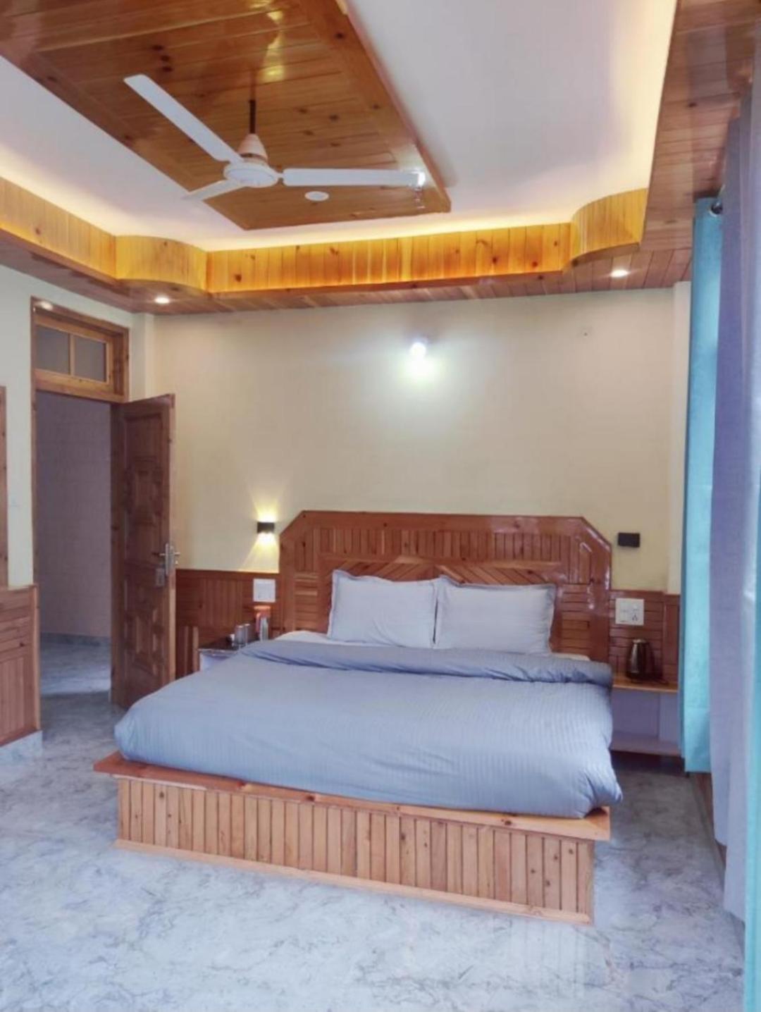 Delight Homestay Kasol Buitenkant foto