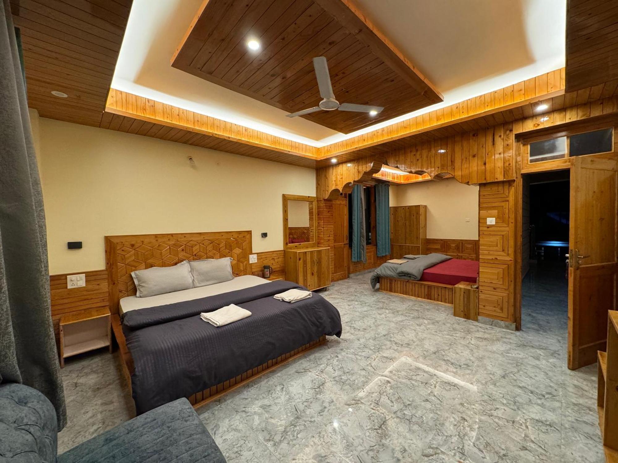 Delight Homestay Kasol Buitenkant foto