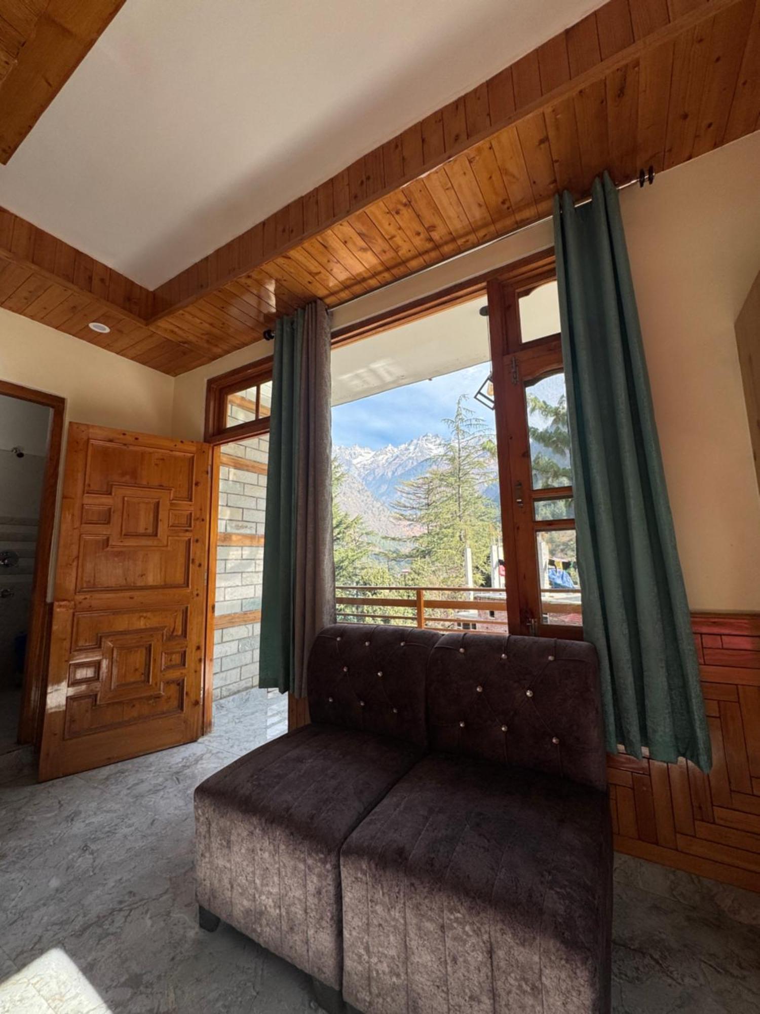 Delight Homestay Kasol Buitenkant foto