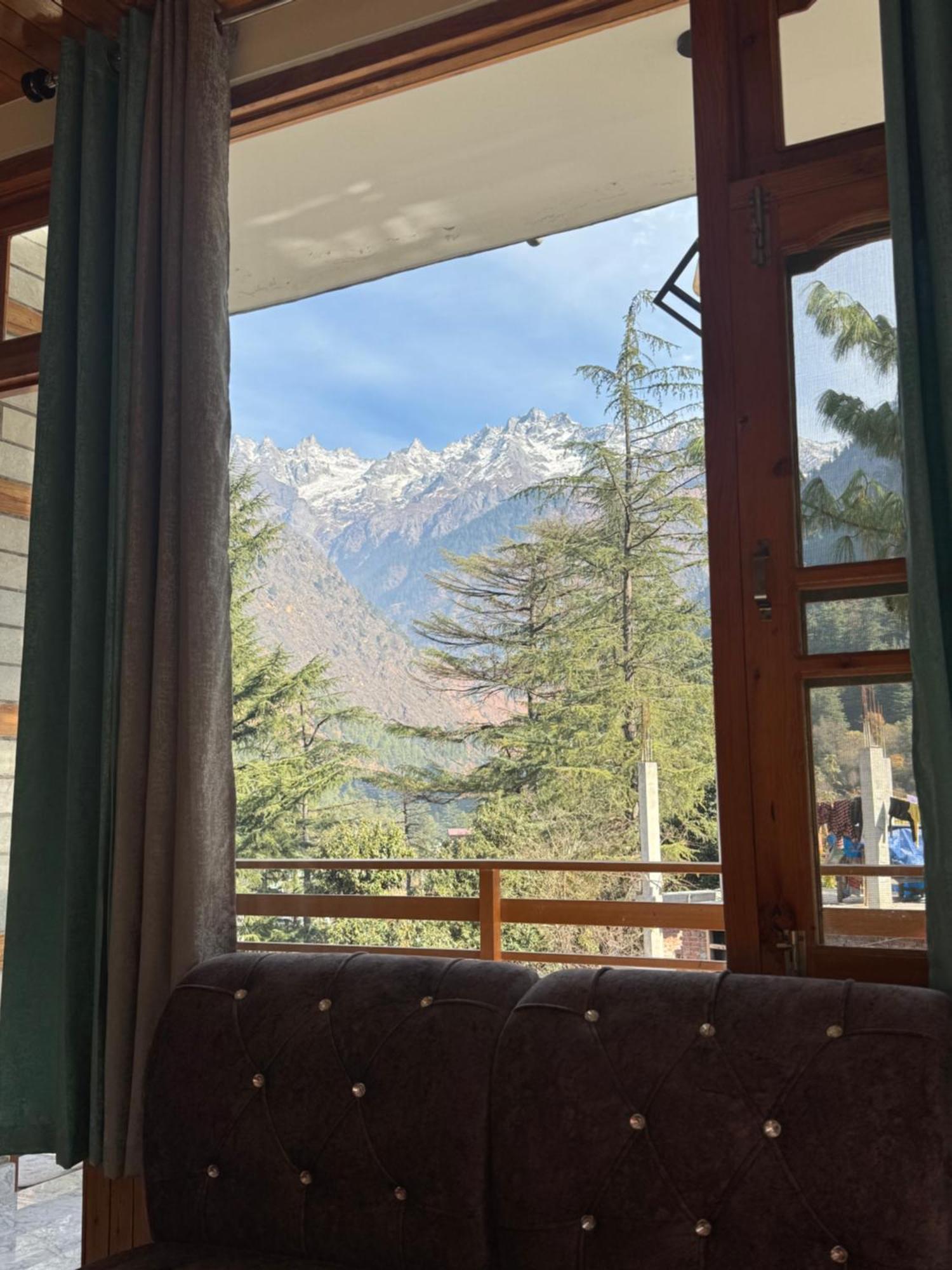 Delight Homestay Kasol Buitenkant foto